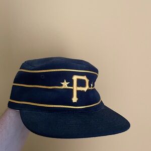 Pittsburgh Pirates 1977 style pillbox hat